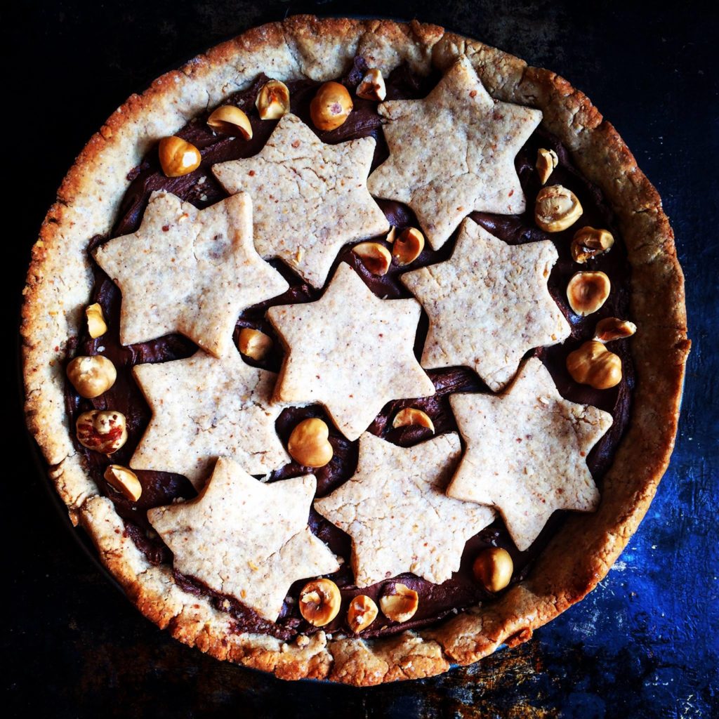 crostata-vegan-e-senza-glutine-con-crema-di-nocciole-balenavolante